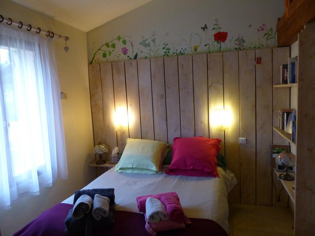 Gite La Paillote Montauroux Room photo